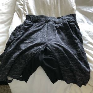 Lululemon shorts men small